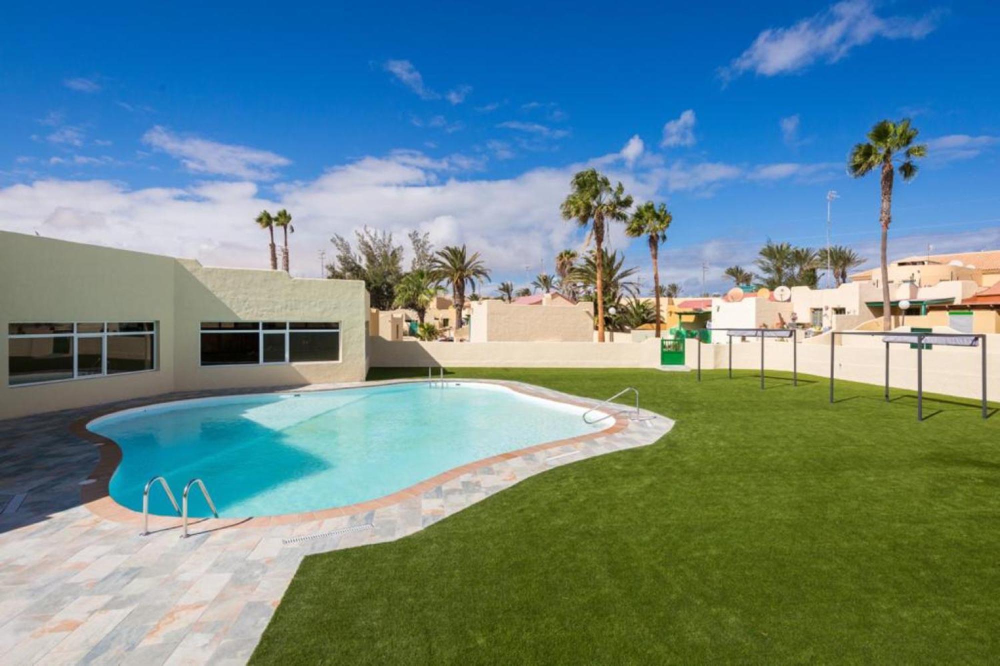 8145B - Bonito Bungalow كوستا كالما المظهر الخارجي الصورة