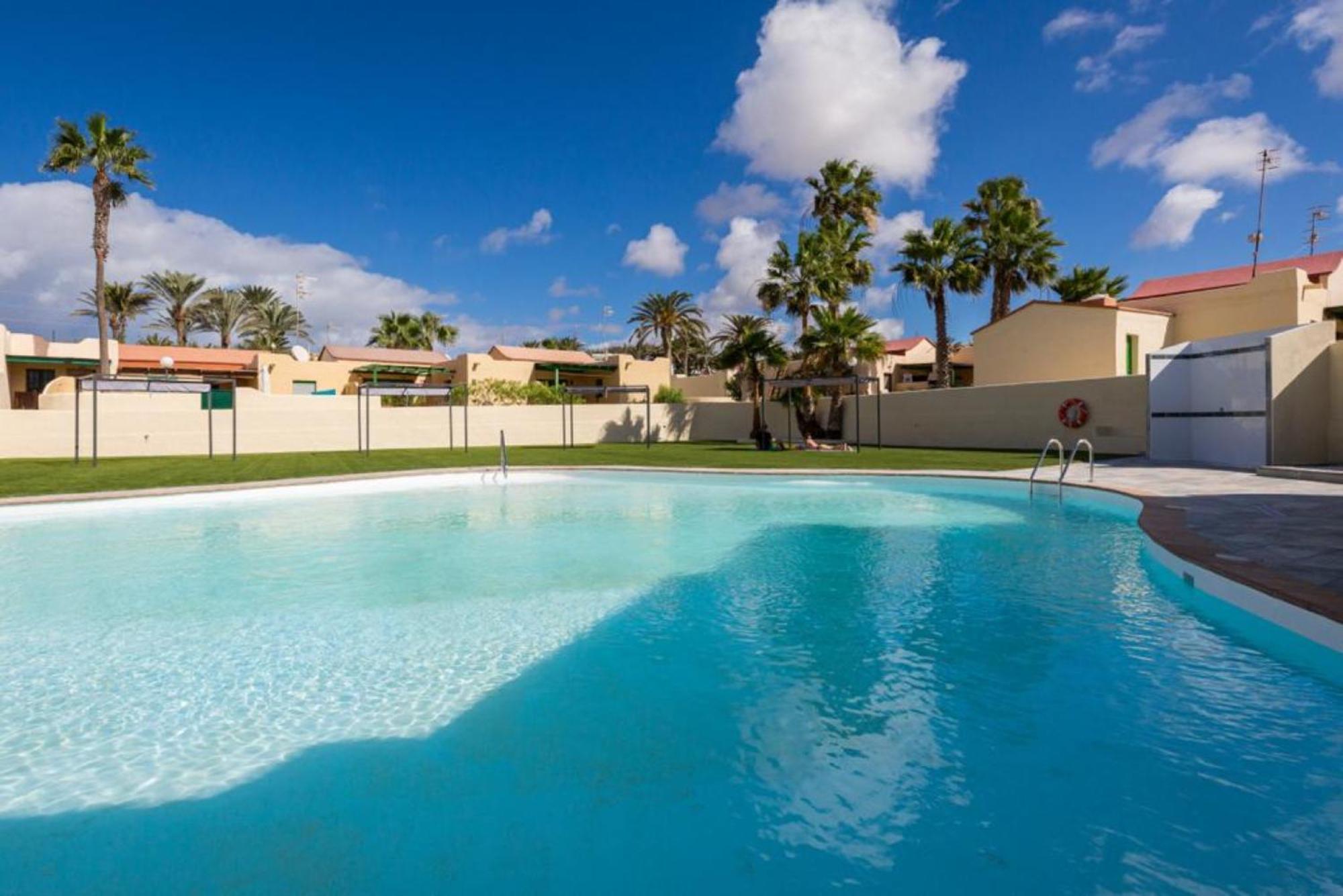 8145B - Bonito Bungalow كوستا كالما المظهر الخارجي الصورة